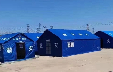 Tangshan Pengcheng Outdoor ღრმად იყო ჩართული კატასტროფების დახმარების კარვების პროცესების სტანდარტიზაციაში, ააშენა მყარი ხარისხის თავდაცვის ხაზი საგანგებო სიტუაციებისთვის.